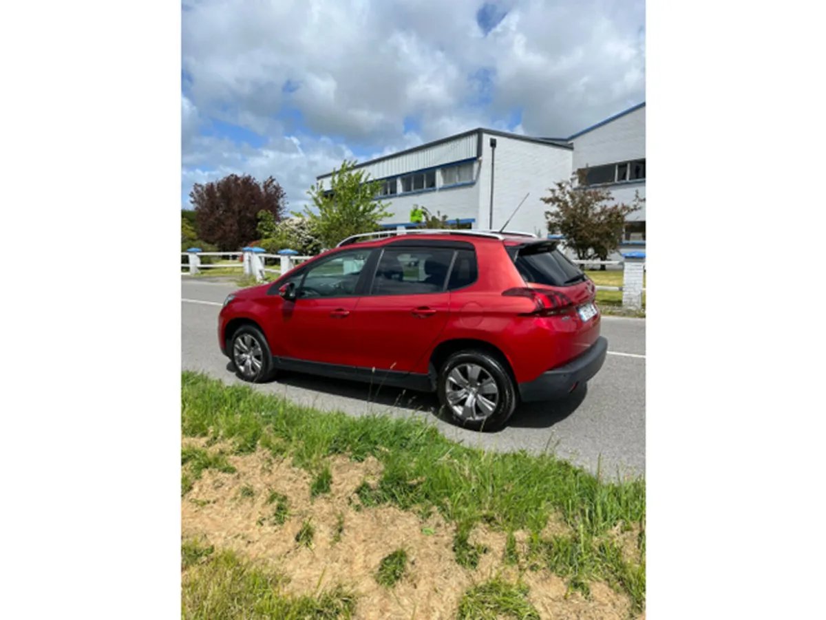 Peugeot 2008 ACTIVE 1.6 BLUE HDI 75 4DR - Image 6