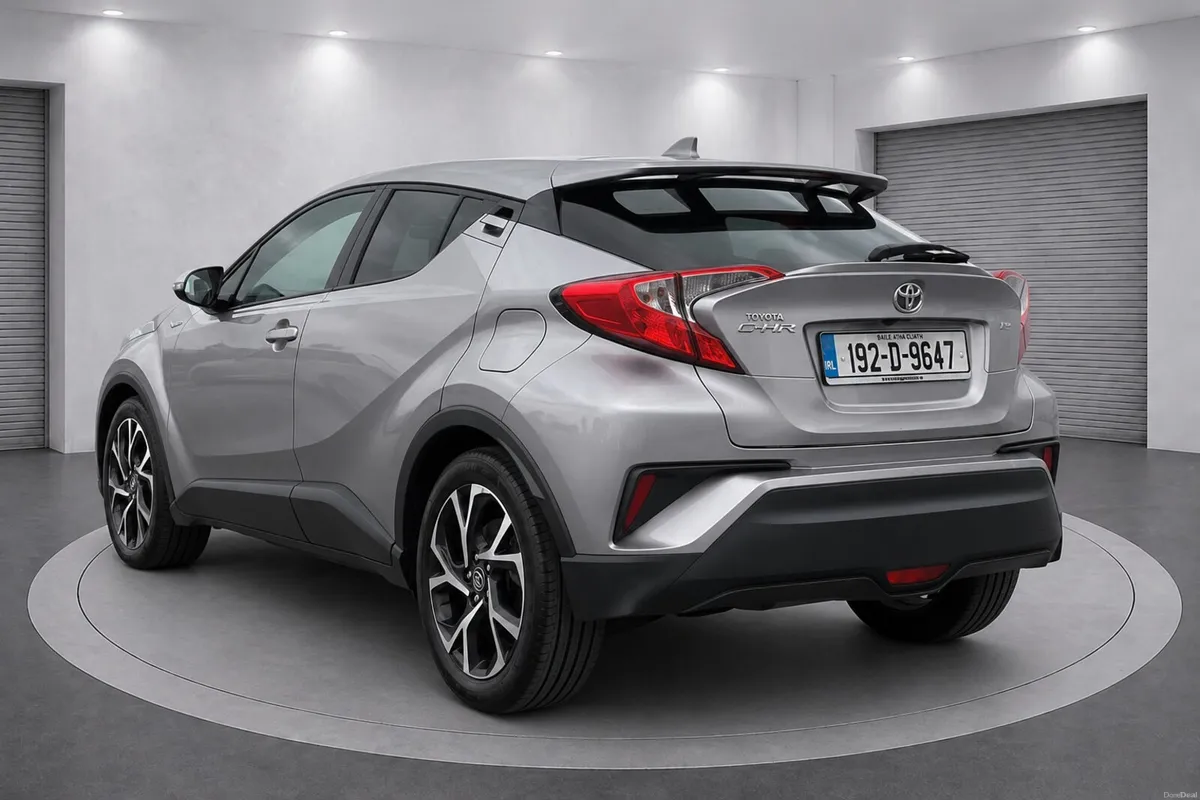 Toyota C-HR HYBRID. - Image 3