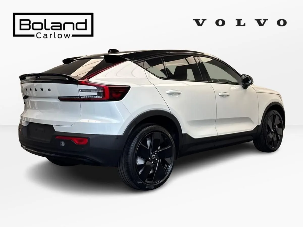 Volvo EC40 ULTRA BLACK EDITION LONG RANGE *AVAILAB - Image 2