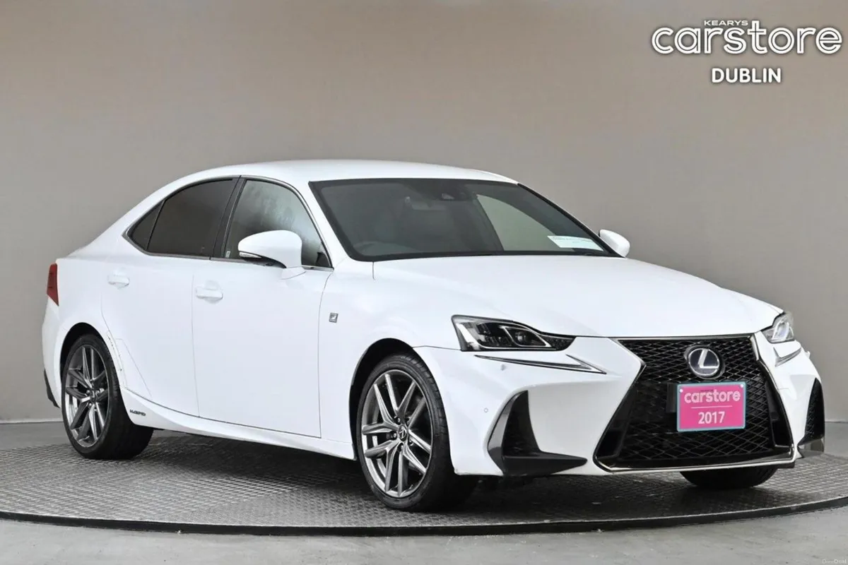 Lexus IS 2.5 E-CVT HYBRID F-SPORT **MEMORY SPORT L - Image 1