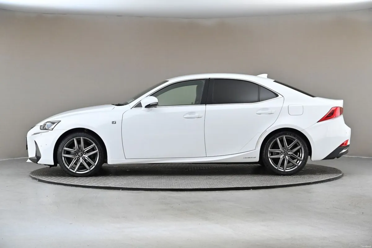 Lexus IS 2.5 Hybrid F-Sport  Memory Leather Seats - Image 5