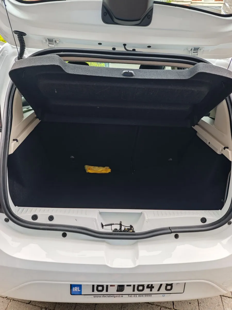 Dacia Sandero 2018 - Image 3