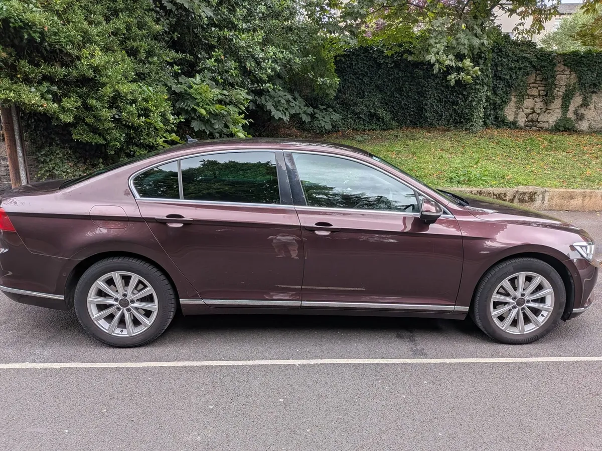 Volkswagen Passat 2016 - full service history - Image 3