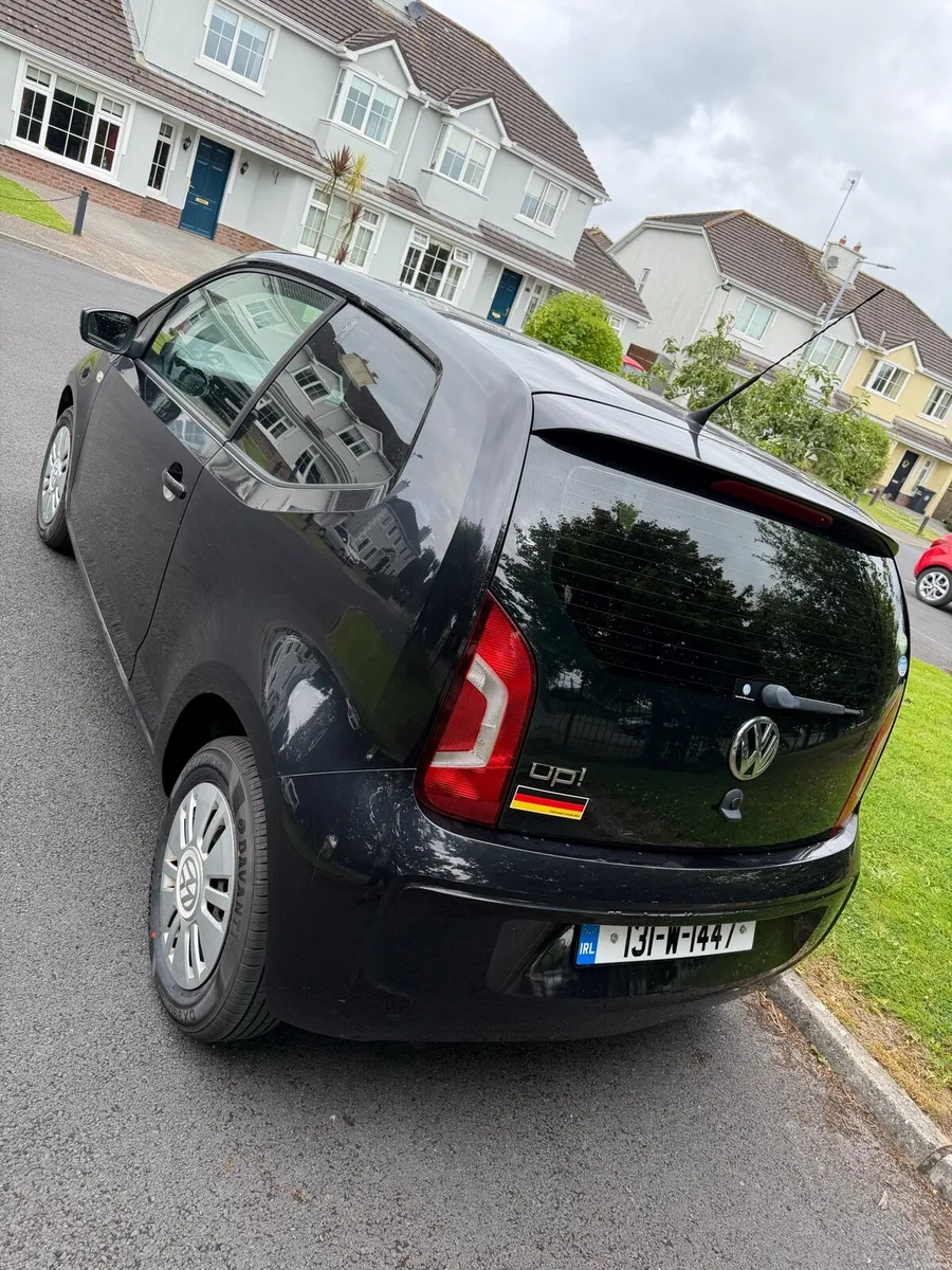 Volkswagen up automatic 2013 - Image 2