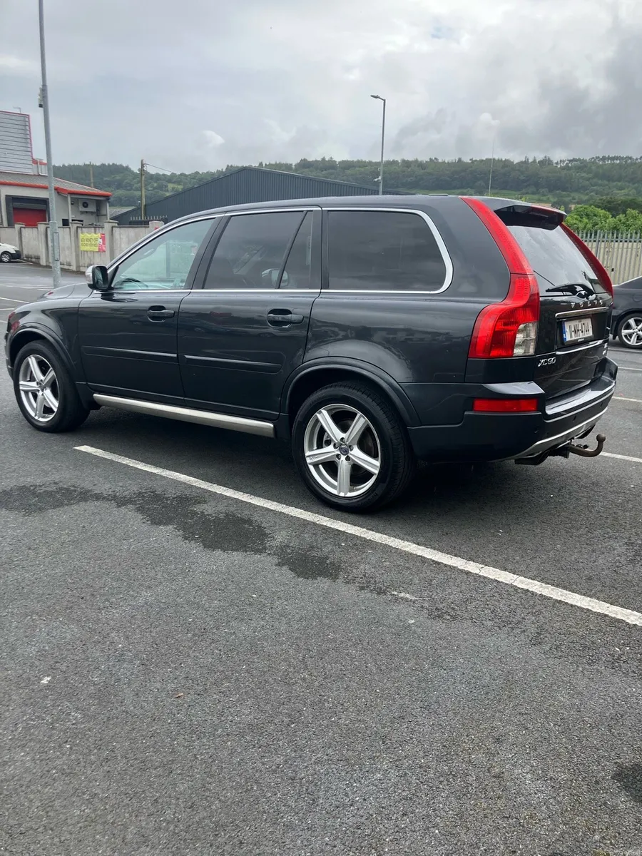 Volvo XC90 - Image 2