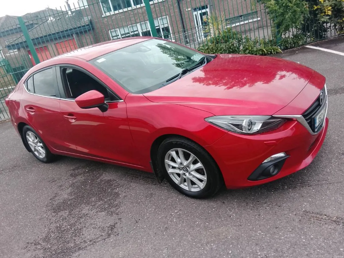 Mazda 3 - Image 2
