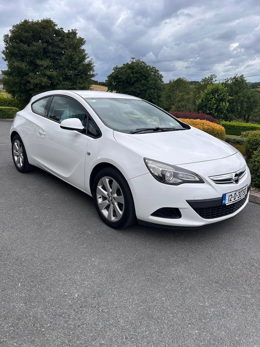 Astra Sport 1.4 turbo Petrol 120PS - Image 4