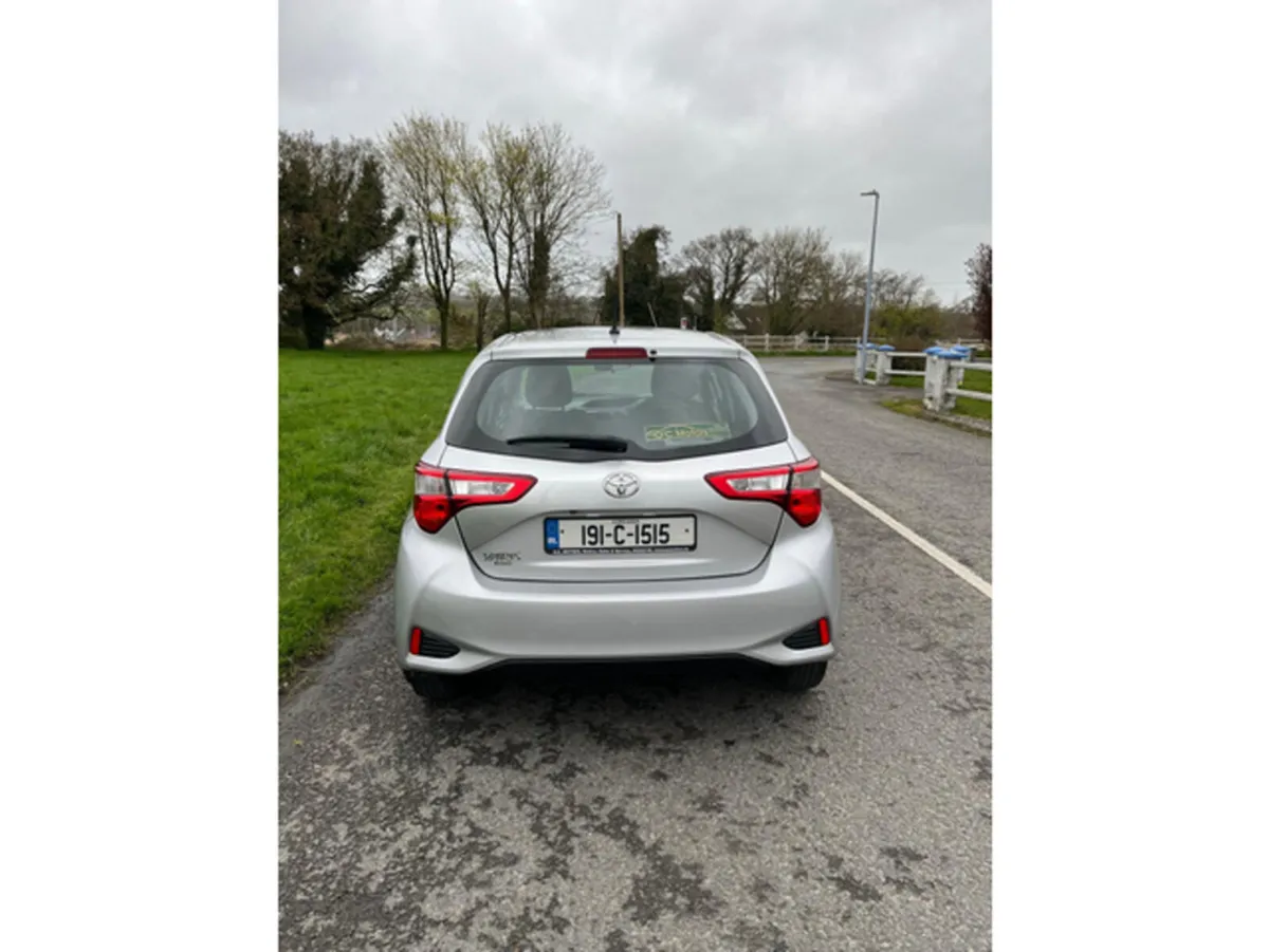 Toyota Yaris 1.0 LUNA 4DR - Image 5