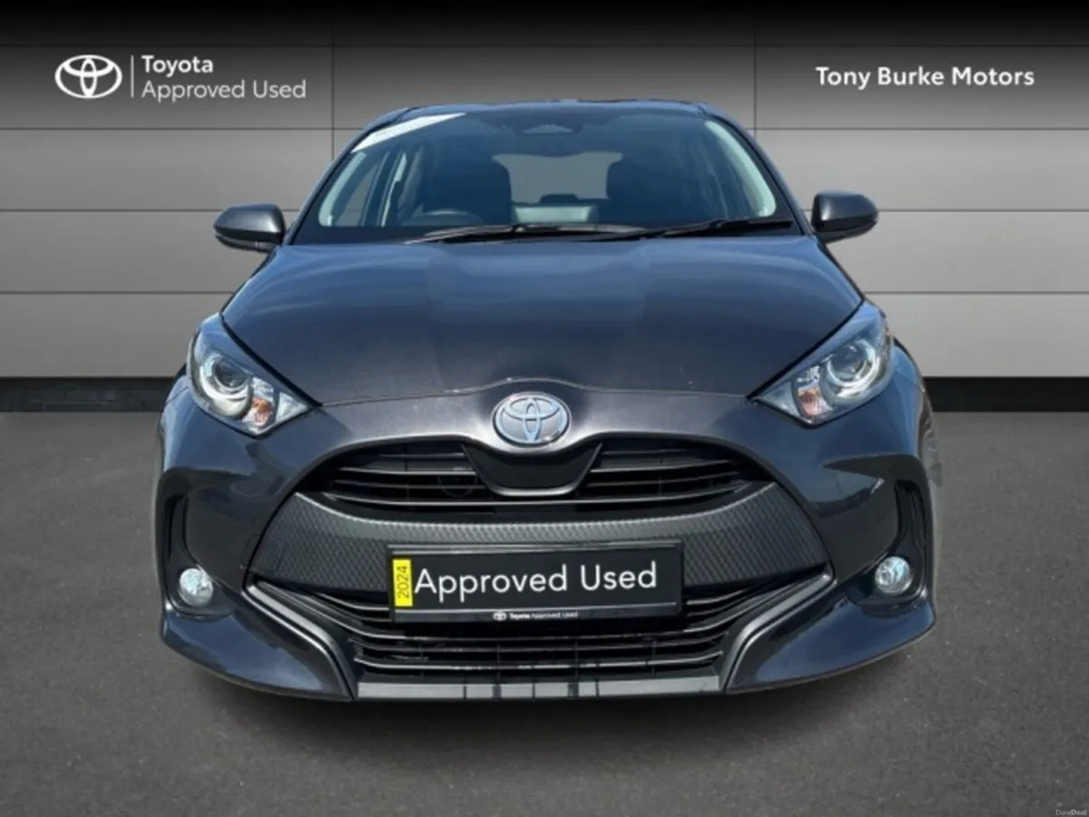 Toyota Yaris - Hybrid - New Generation - Luna Edit - Image 6