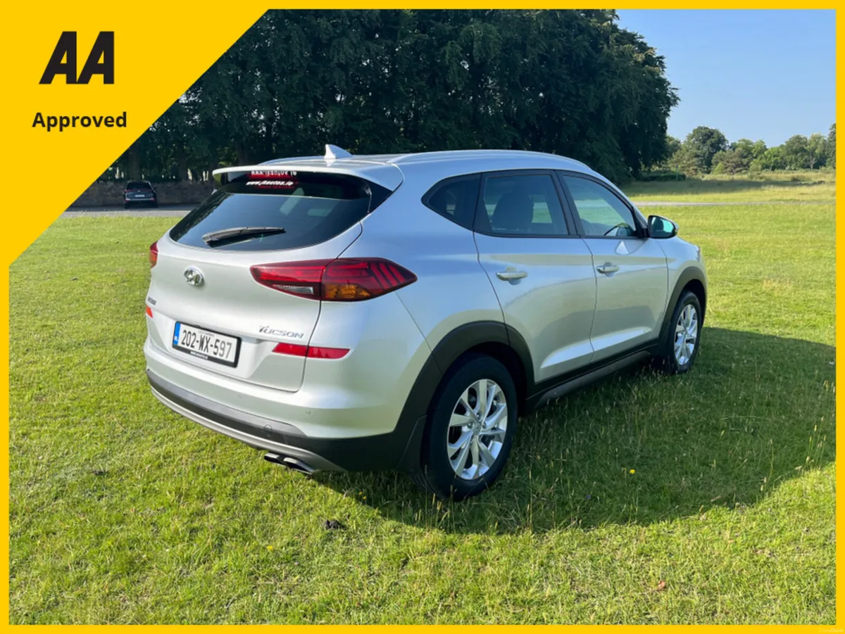 Hyundai Tucson IX35 EXECUTIVE 1.6 5DR DIESEL - Image 5