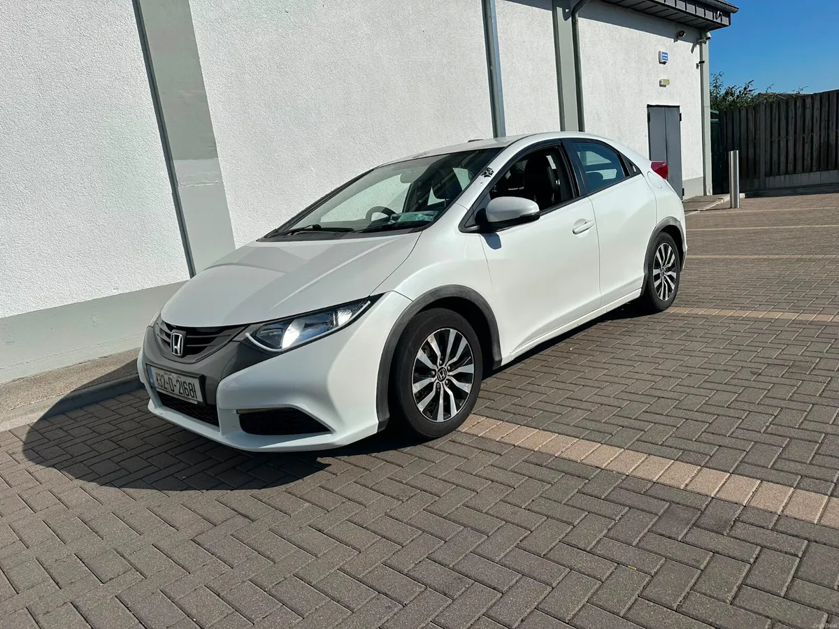 Honda Civic NCT 04/27 tax 09/26 - Image 2