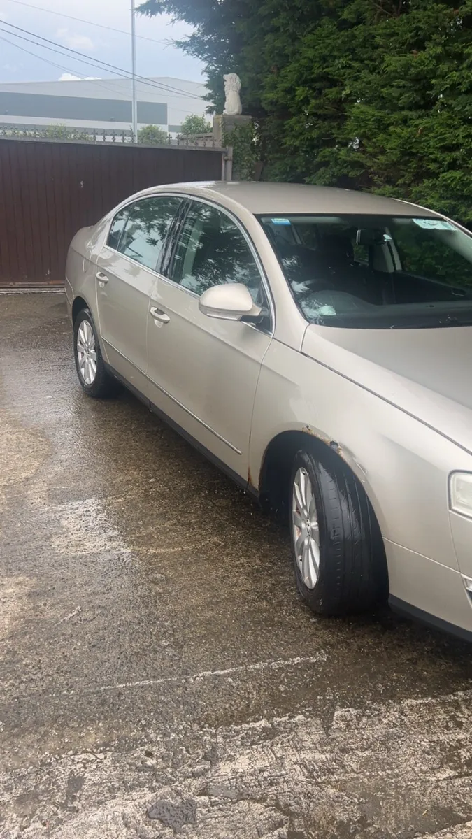 Volkswagen Passat - Image 3