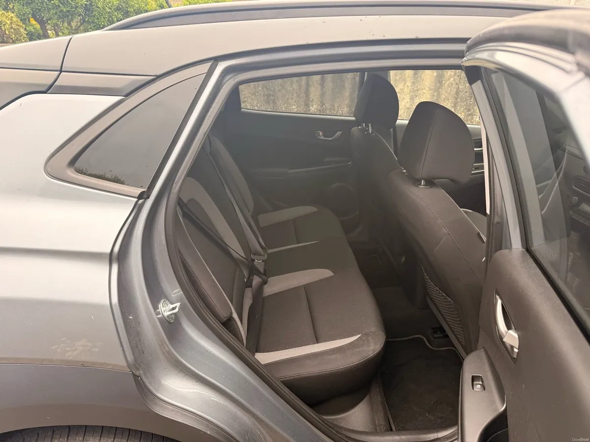 Grey 2018 Hyundai Kona 1.0L - Image 6