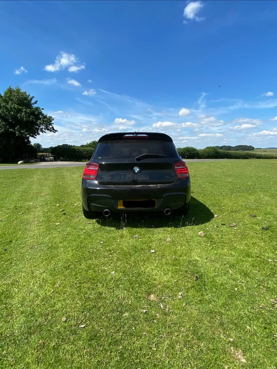BMW 1-Series 2014 - Image 1