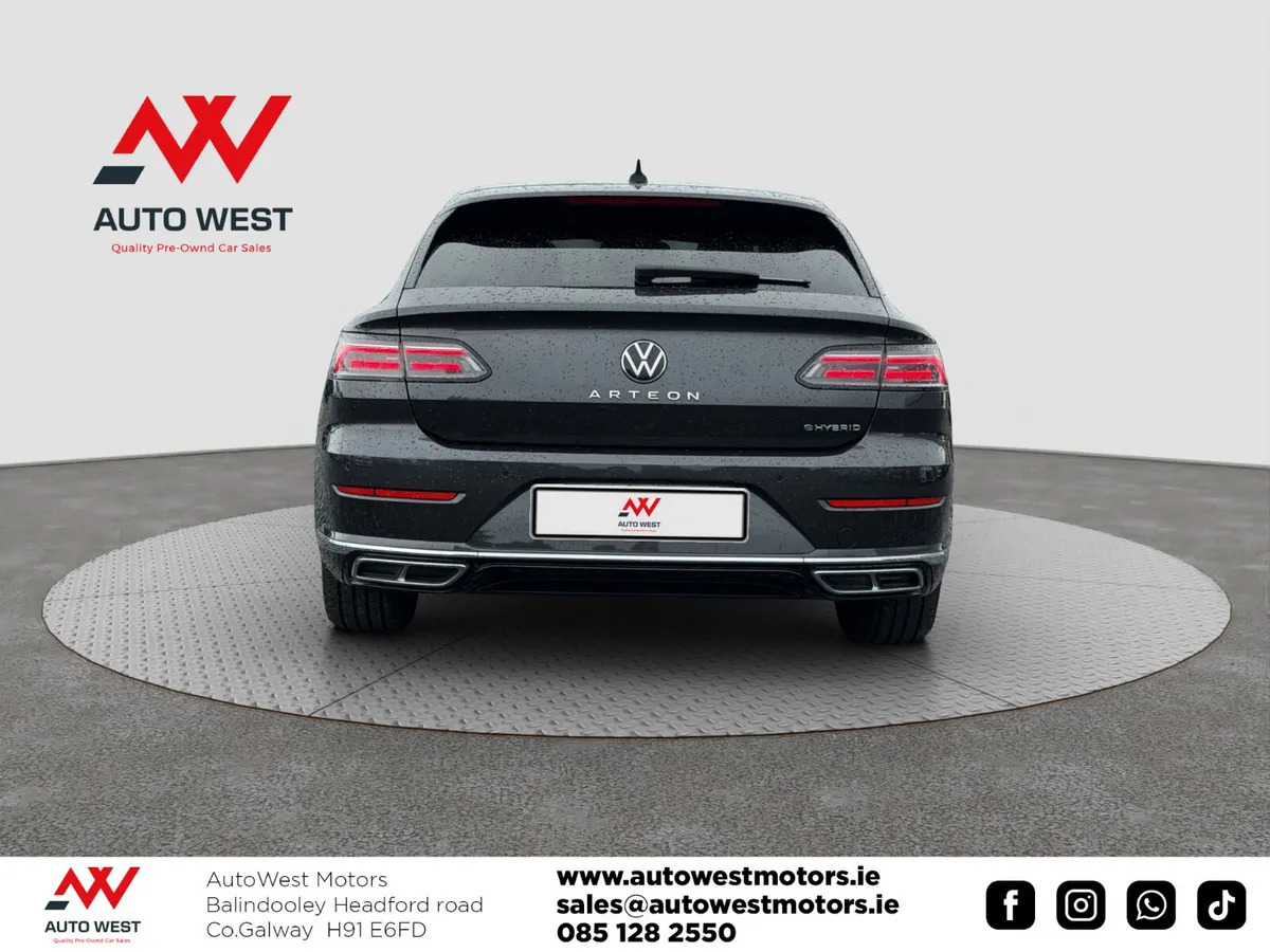 2022 Volkswagen Arteon E-Hybrid R-Line *Pan Roof* - Image 4
