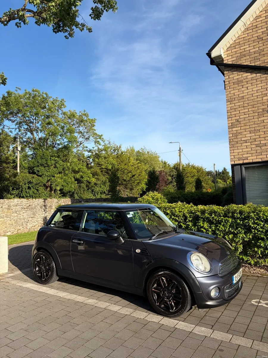Mini Cooper 1.6 D 3DR - Image 1