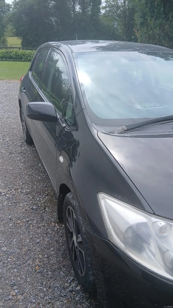 Toyota auris - Image 4