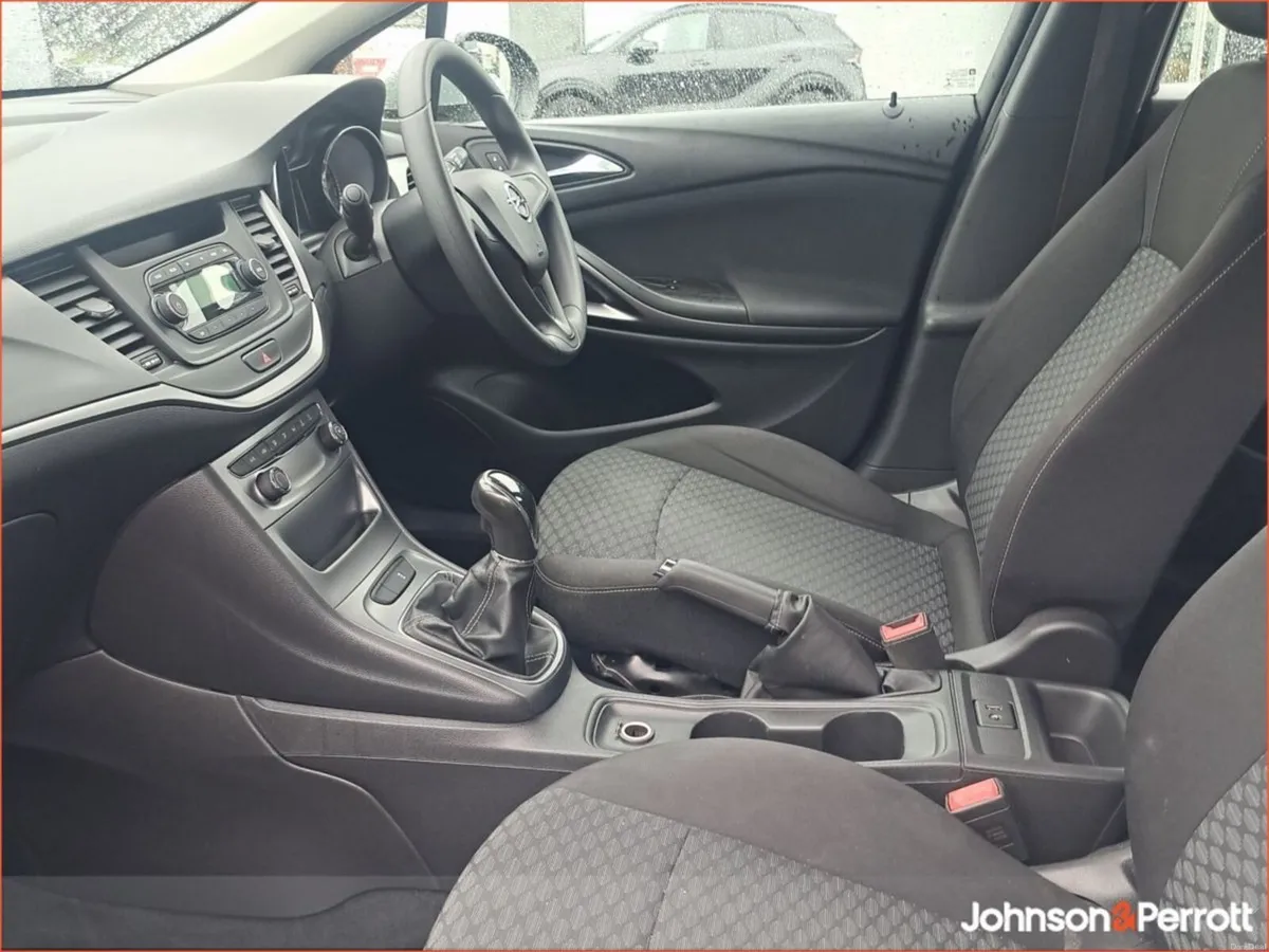 Opel Astra 1.6CDTi 110PS S - Image 3