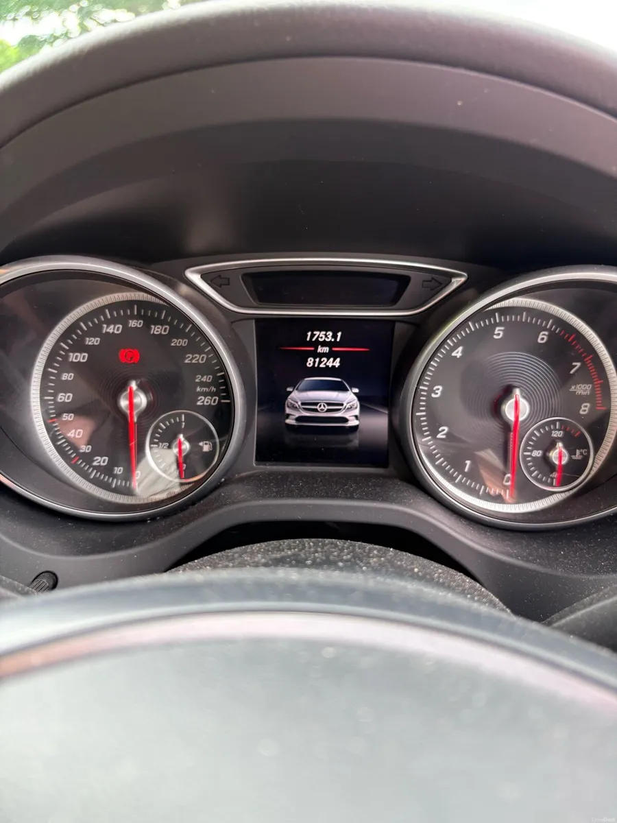 Mercedes CLA 180 - Image 5