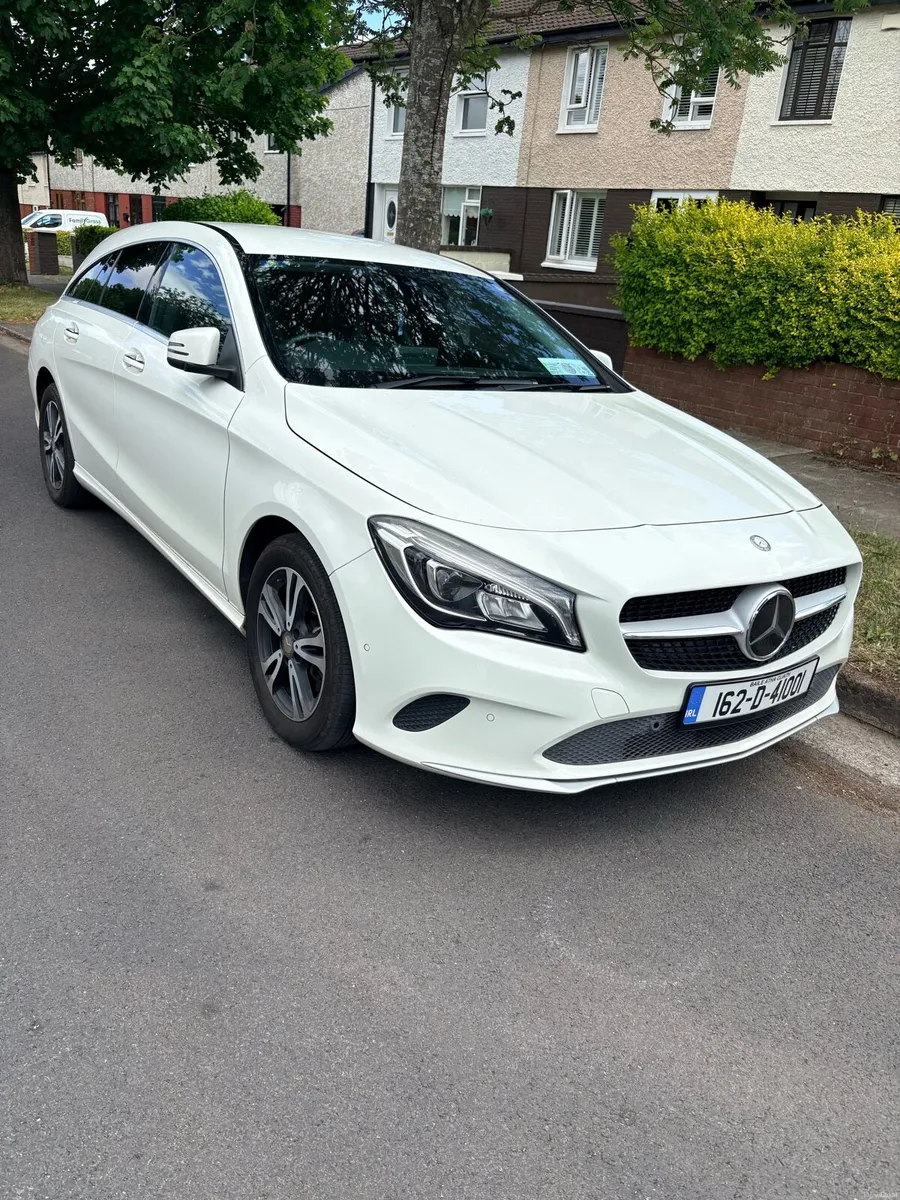 Mercedes CLA 180 - Image 2