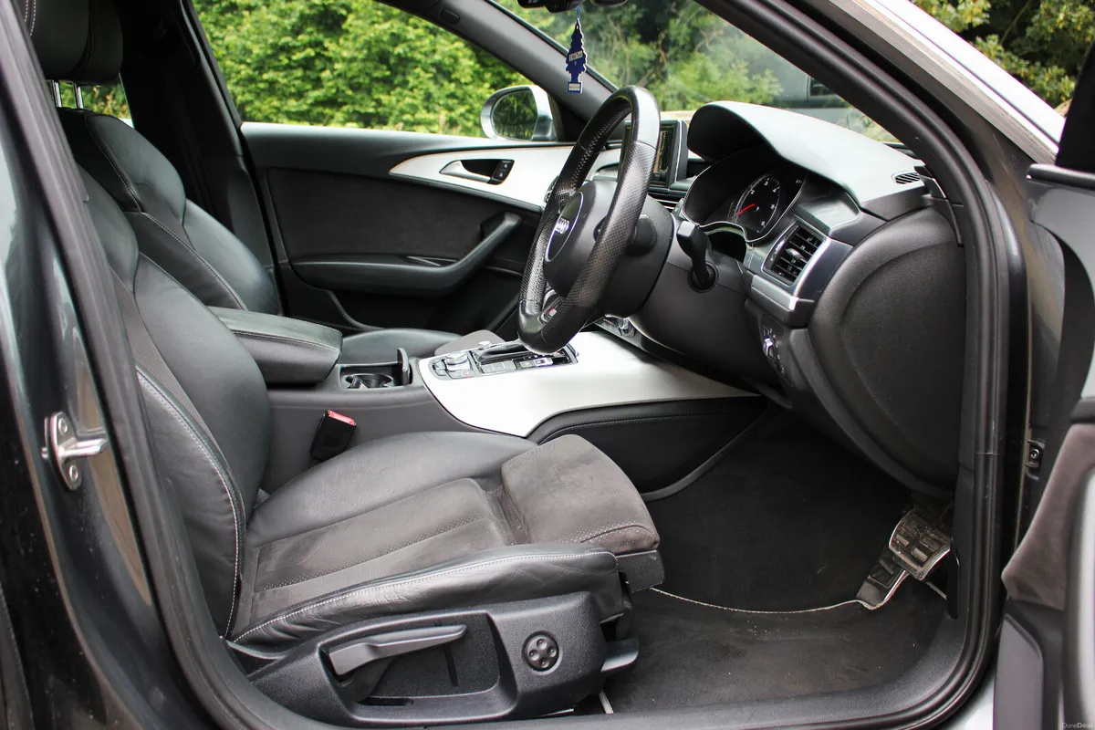 Audi A6 S-Line Ultra S-Tronic/Immaculate/F.S.H. - Image 2