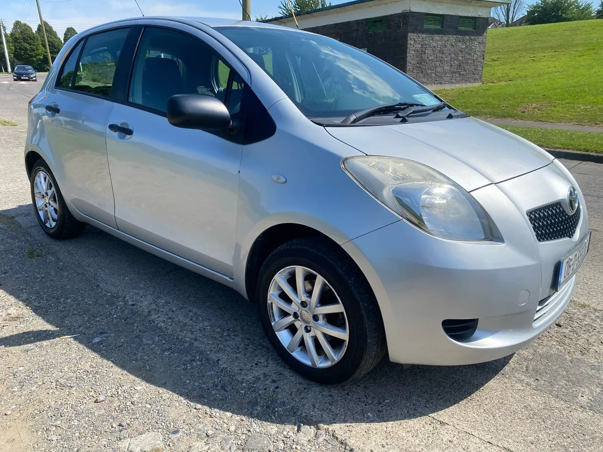 2006 Yaris 1.0 tax08/26 nct07/26. 175km DUNDRUM - Image 3