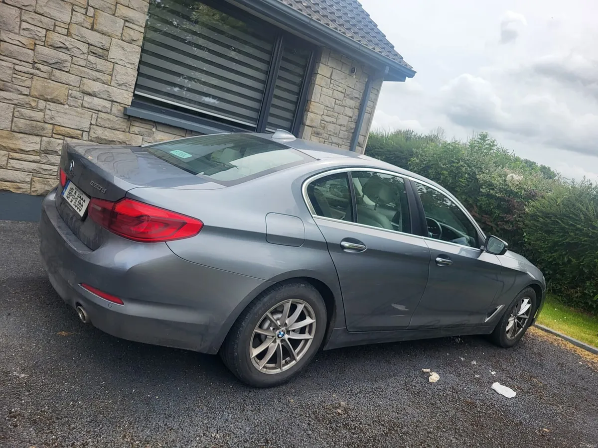 BMW Car 5 Series - Image 3