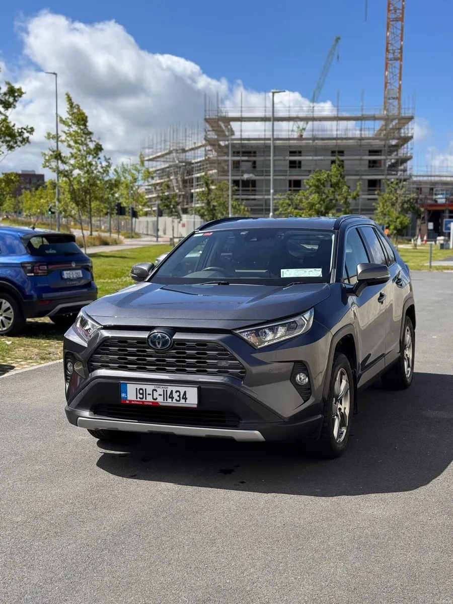 2019 Toyota RAV4 Hybrid SOL 2WD - Image 2