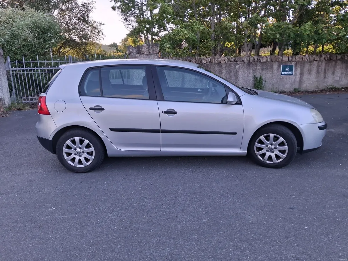 Volkswagen Golf 2006 - Image 1