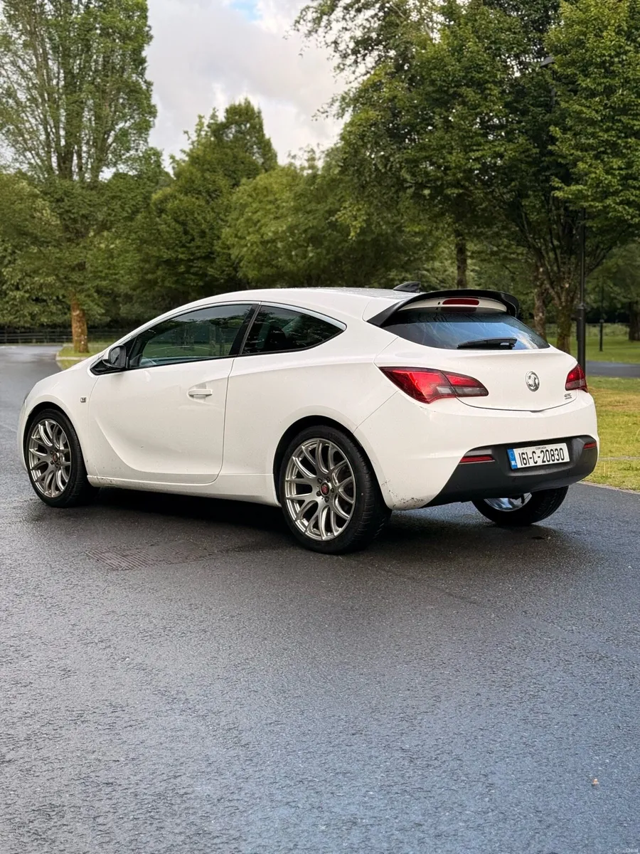 Astra GTC 1.6 diesel - Image 3