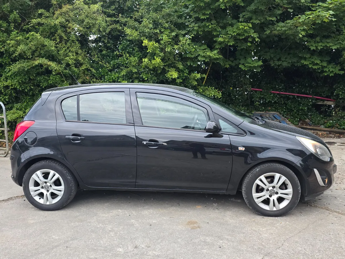 Automatic 1.2L  Corsa 2014 automatic  petrol ⛽️ €3 - Image 3