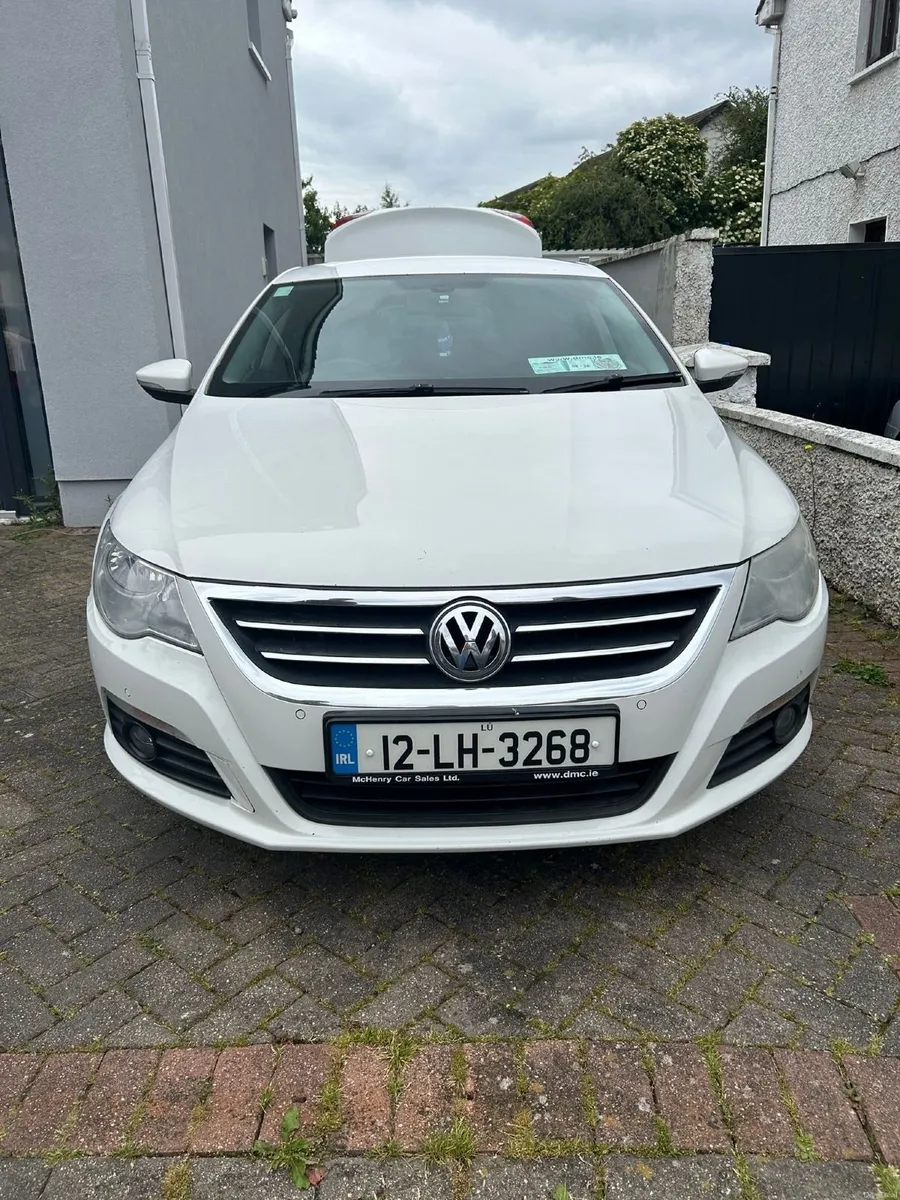 Volkswagen Passat CC 2012 - Image 1