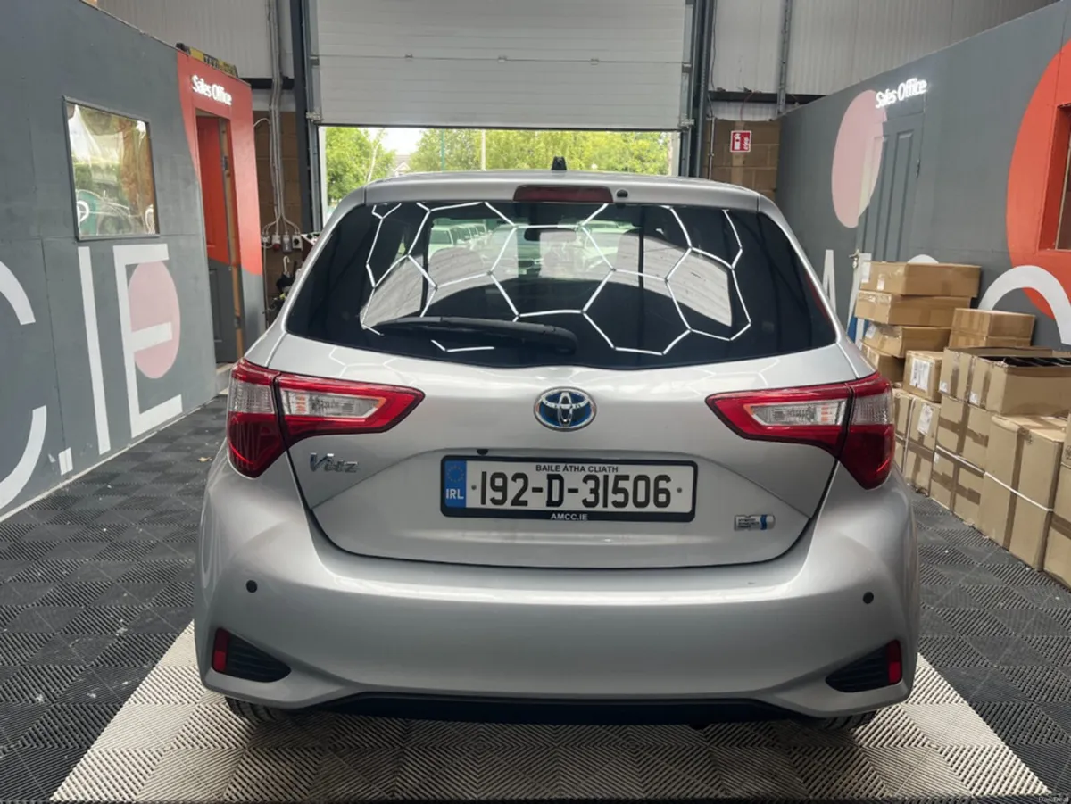 Toyota Vitz 2019 TOYOTA VITZ HYBRID F 1.5 AUTOMATI - Image 3