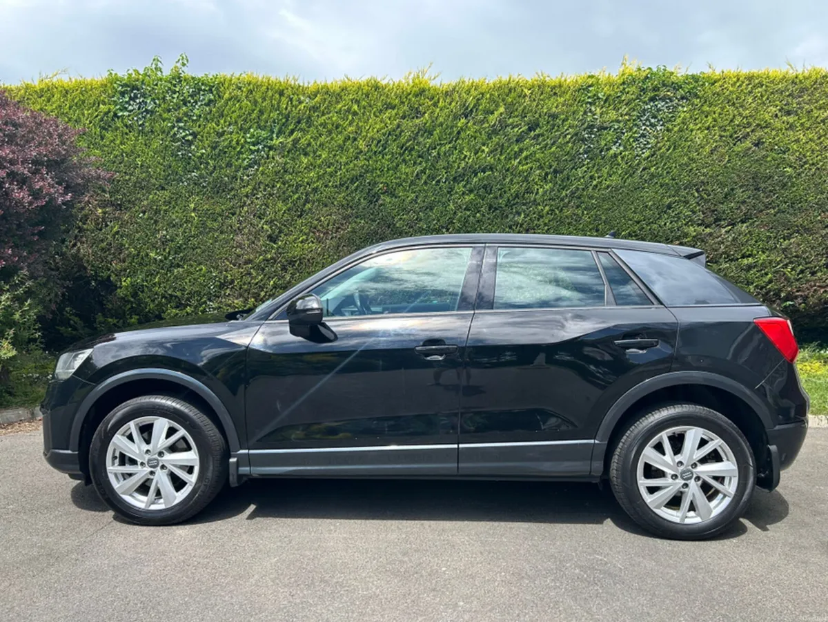 Audi Q2 1.4 TFSI C0D 150 SE 4DR - Image 2