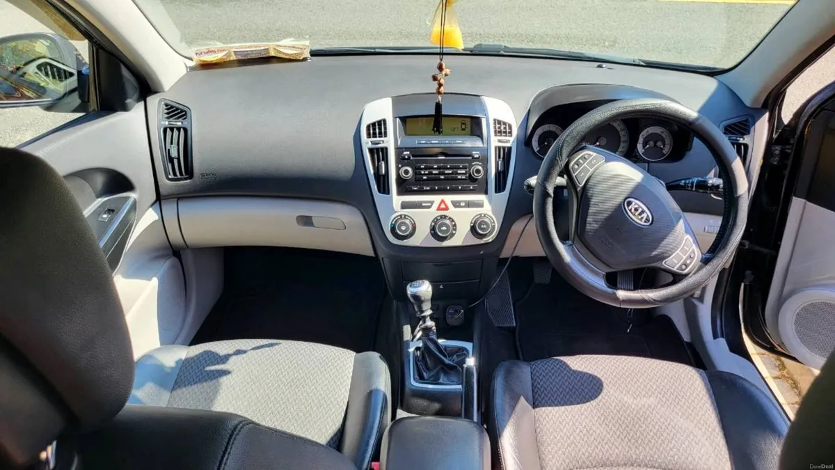 Kia ceed 1.4 petrol - Image 3
