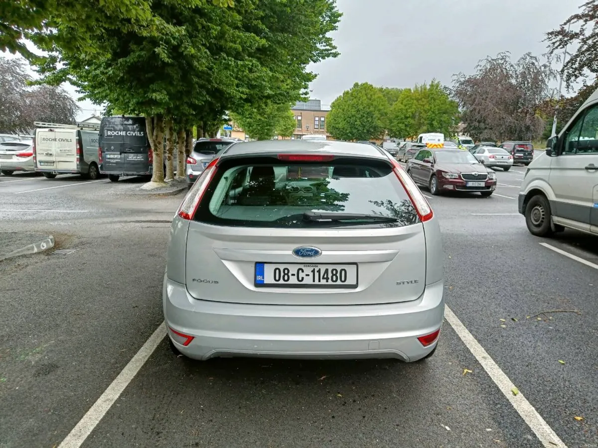 Ford Focus 1.4 Style - Low mileage - Fresh NCT - Image 3