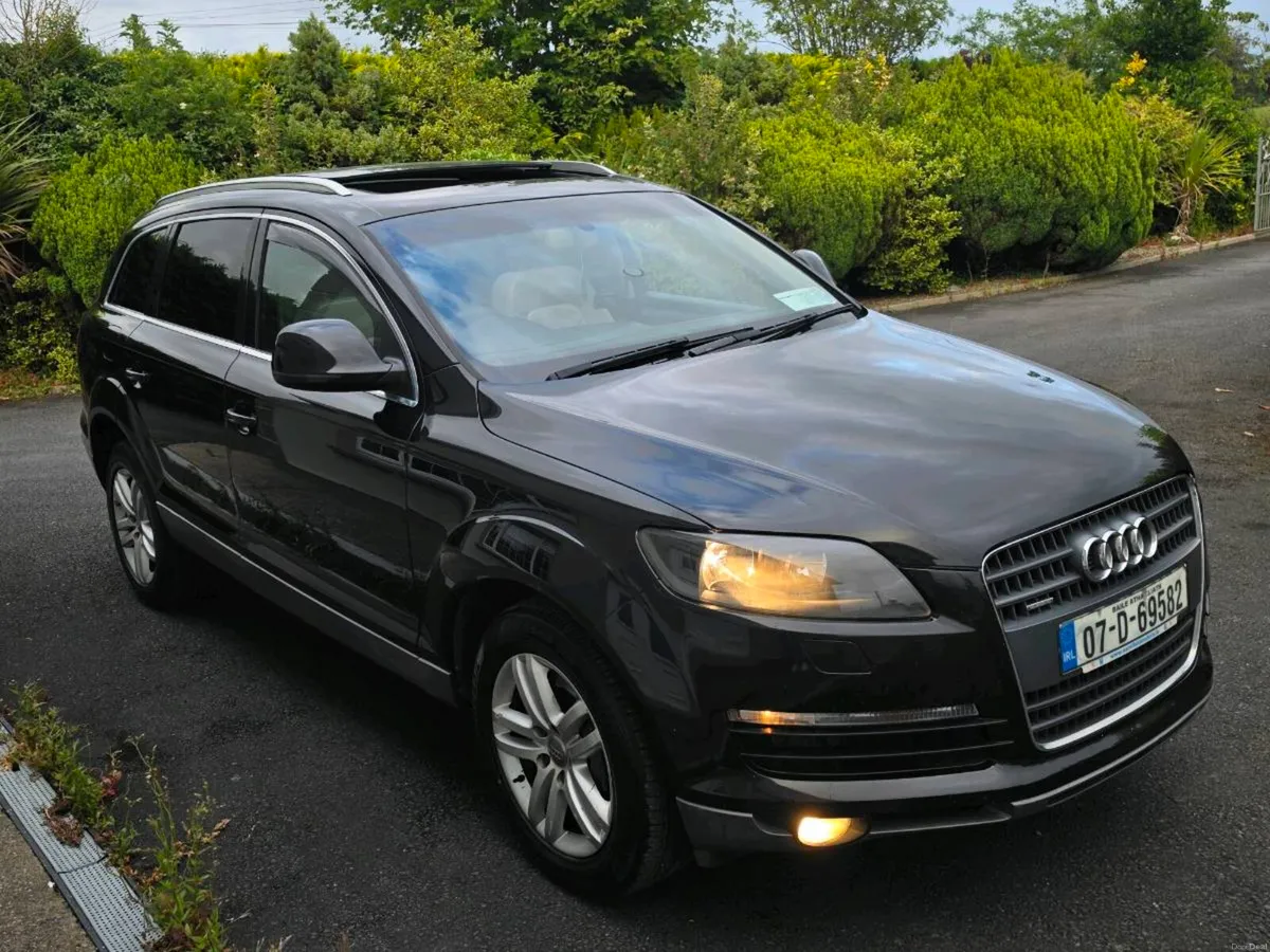 Audi Q7 3.0TDI Quattro 7 Seater *Sunroof* - Image 3