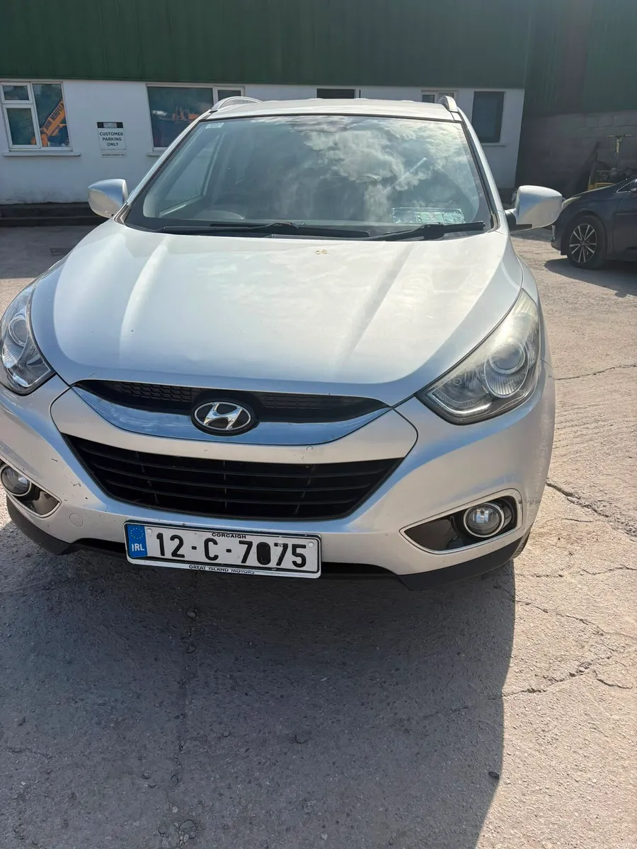Hyundai ix35 - Image 2