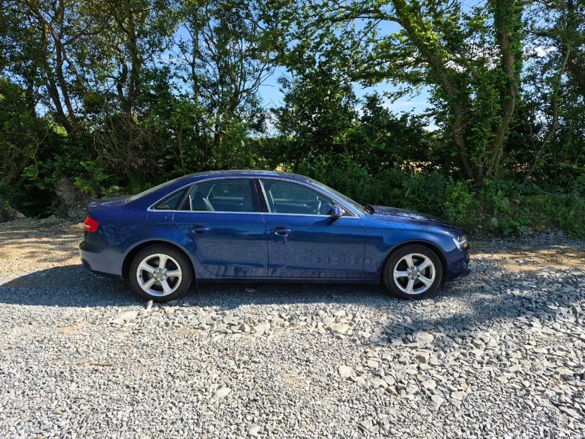 Audi A4 - Image 1