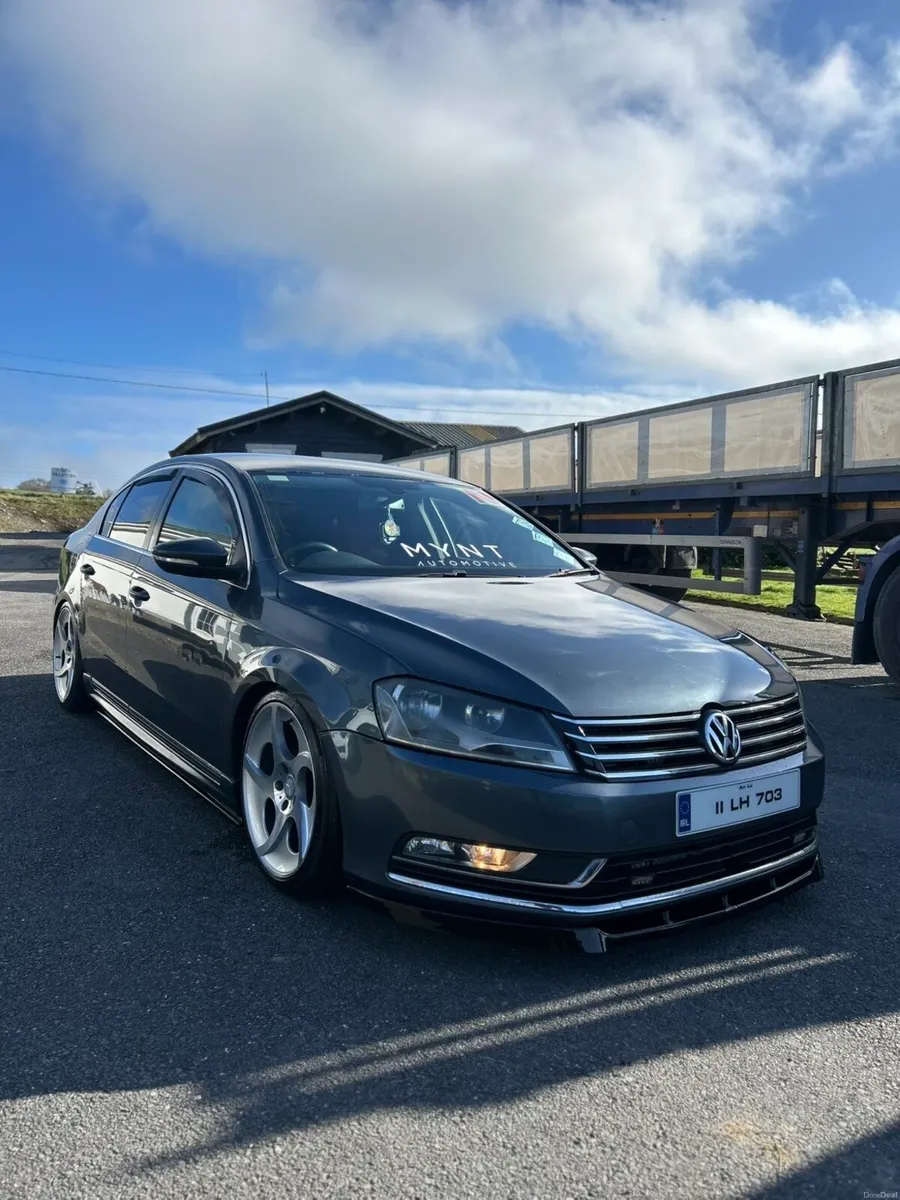 2011 b7 Passat - Image 3