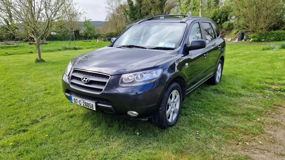 Hyundai Santa Fe 2007 - Image 1