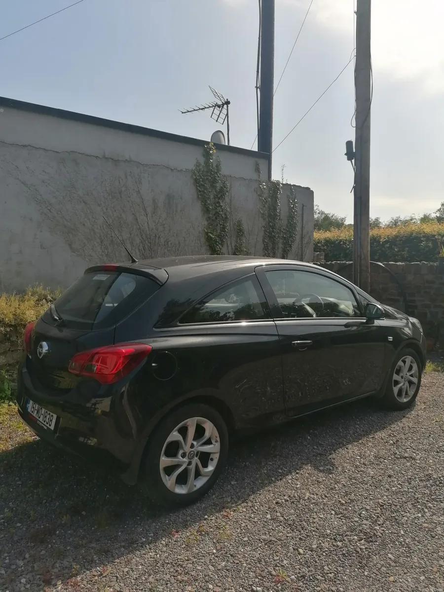 Opel Corsa 2015 - Image 1