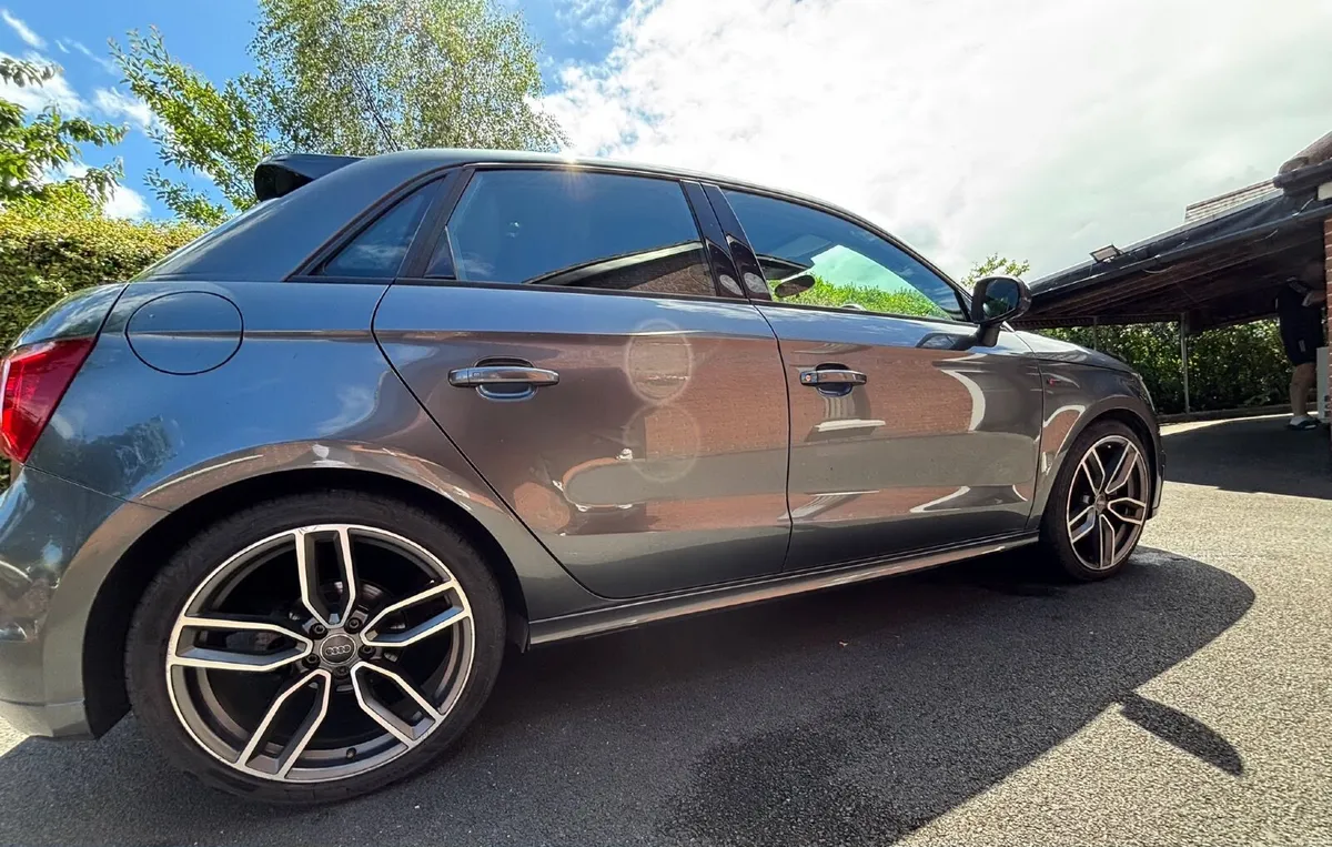 Audi A1 2015 S-Line 1.6 Diesel 5-DR - Image 4