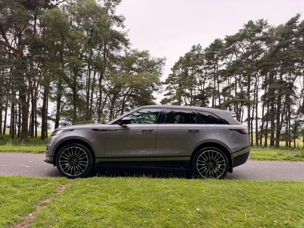 Land Rover Range Rover 2020 Velar Diesel - Image 4