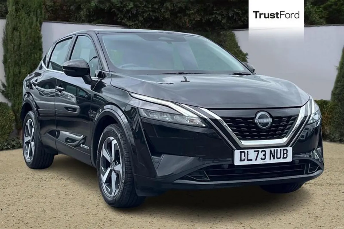 Nissan Qashqai Acenta Premium - Image 1