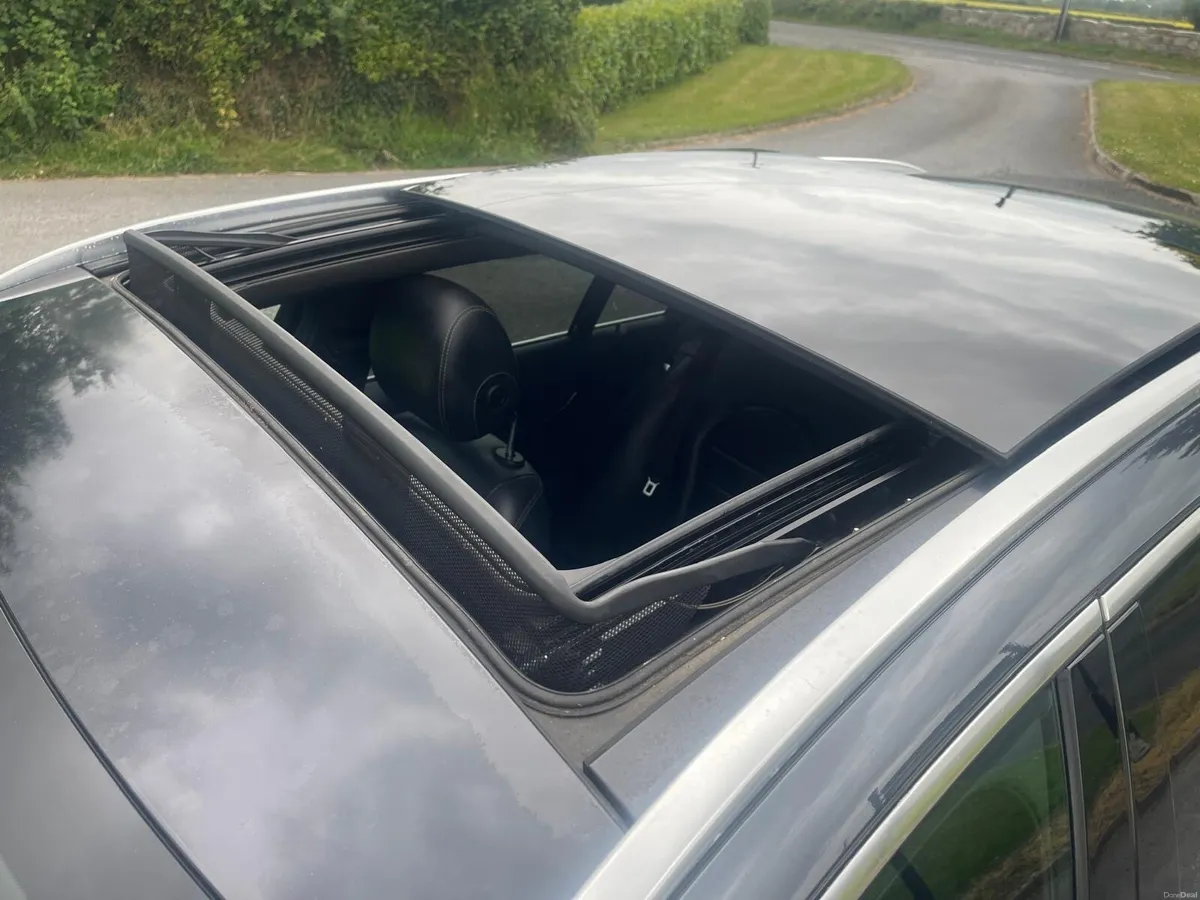 2016 Mercedes Benz C220 AMG Panoramic Sunroof - Image 6