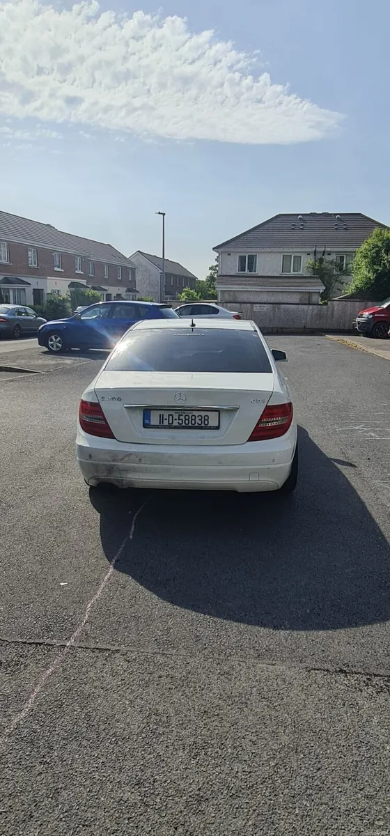 Mercedes c200 - Image 4