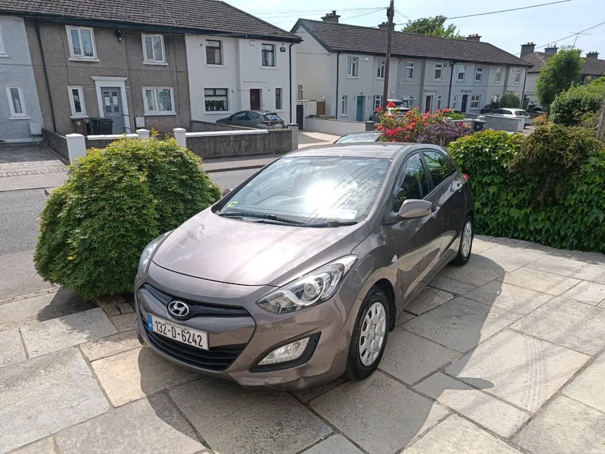 Hyundai i30 - Image 1