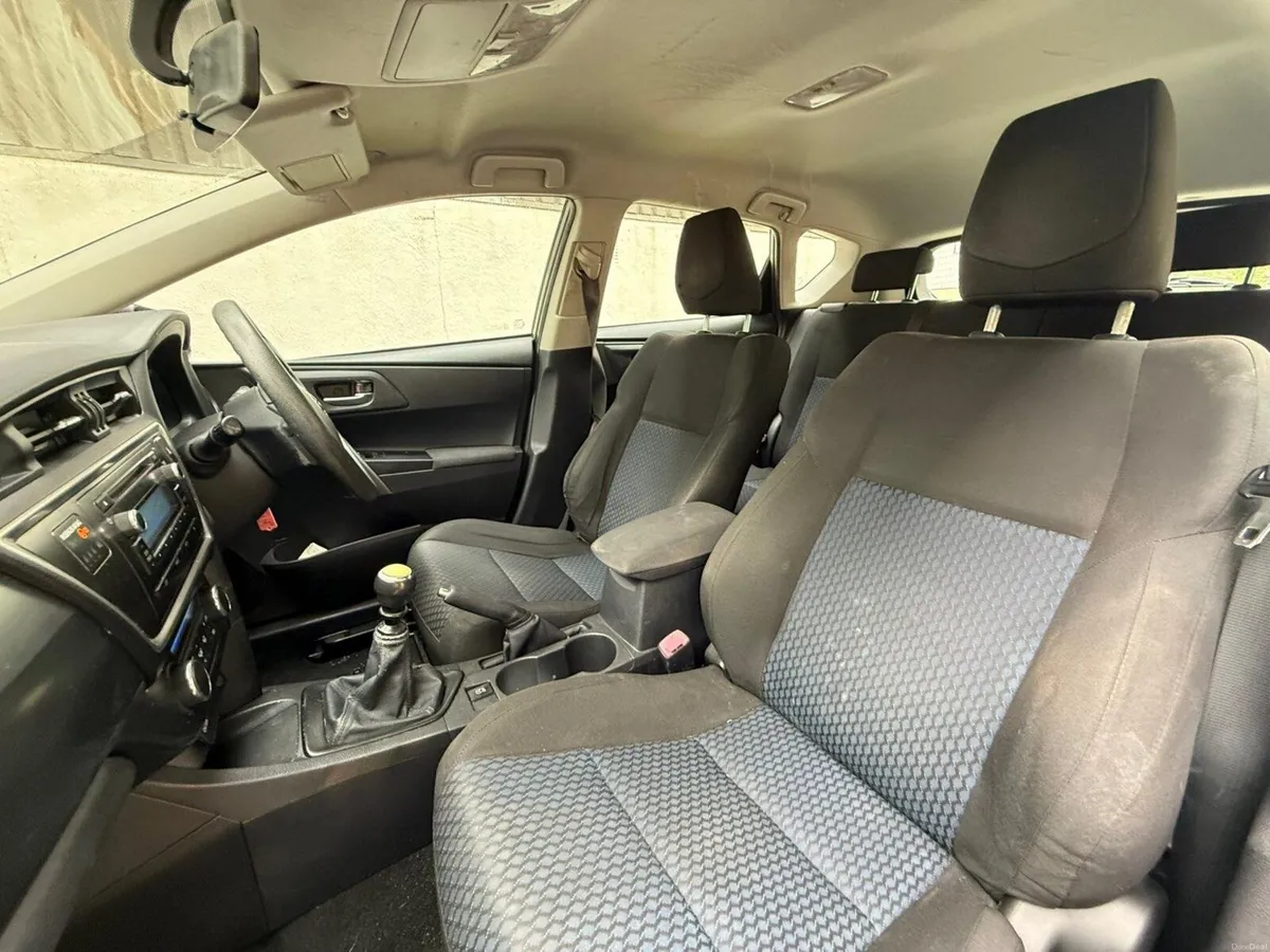 2013 TOYOTA AURIS 1.4 DIESEL - Image 2
