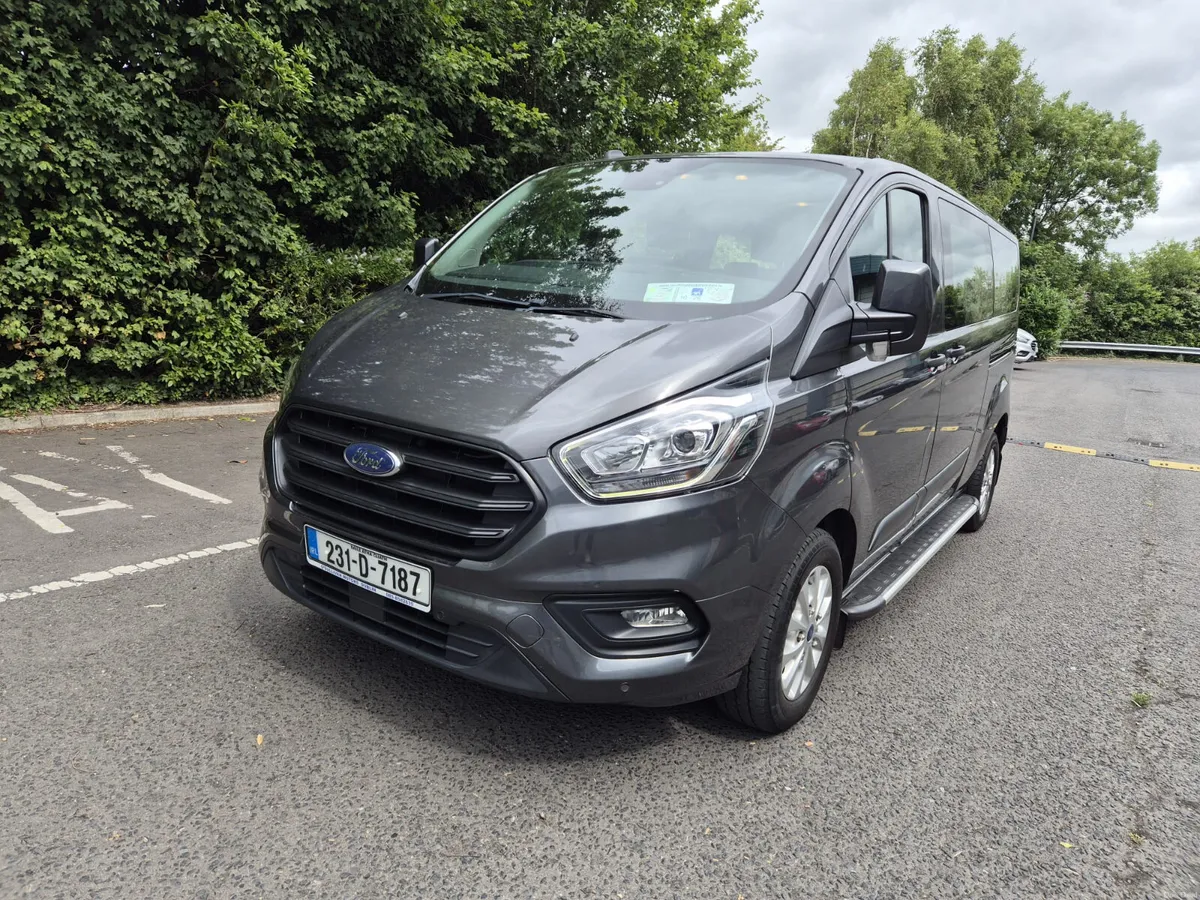 FORD TRANSIT CUSTOM/2023/2.0 DIESE/AUTO/9 SEAT/WAV - Image 1